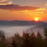 Homestay Daglezja Pod Gora Zar *